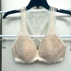 Victoria’s Secret mesh, razorback bra, lightly lined, size large